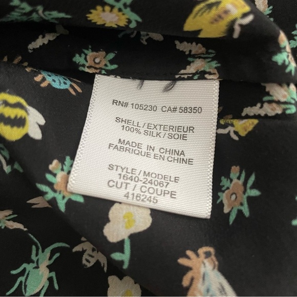 Joie Insect Novelty Print "Aruna" Silk Sleeveless Blouse Size XS - Picture 4 of 5